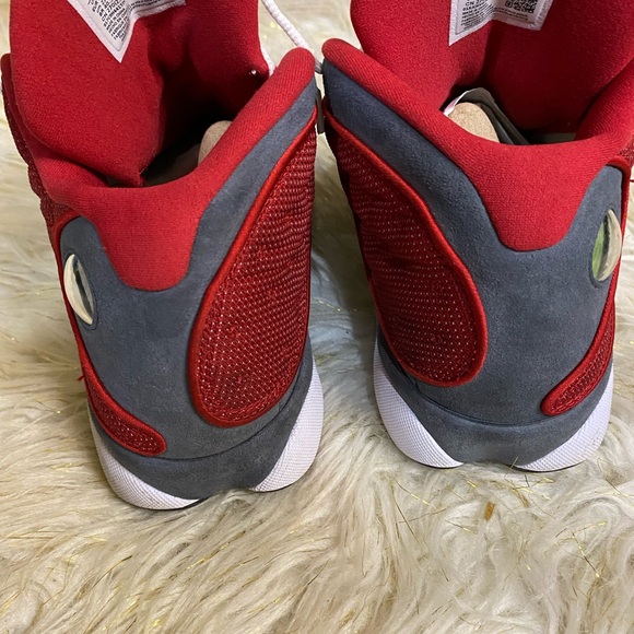 Jordan Retro 13s “Red Flints” Men’s 9 - Picture 12 of 14